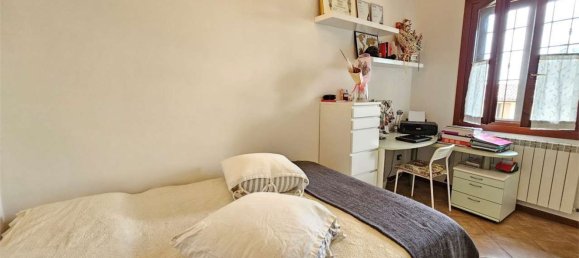 3غرفة شقة في Spilamberto, Italy رقم 145018 20