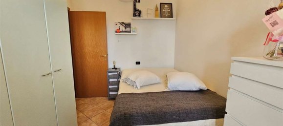 3غرفة شقة في Spilamberto, Italy رقم 145018 21