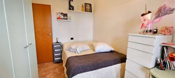 3غرفة شقة في Spilamberto, Italy رقم 145018 19