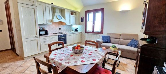 3غرفة شقة في Spilamberto, Italy رقم 145018 10