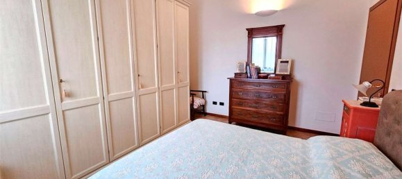 3غرفة شقة في Spilamberto, Italy رقم 145018 16