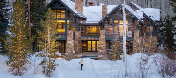 7 bedrooms Commercial property in Avon, USA No. 560268 26