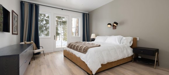 7 bedrooms Commercial property in Avon, USA No. 560268 17