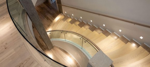 7 bedrooms Commercial property in Avon, USA No. 560268 15