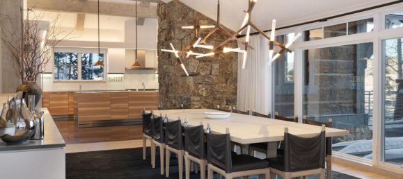 7 bedrooms Commercial property in Avon, USA No. 560268 4