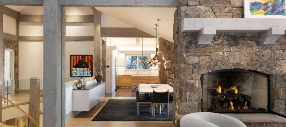 7 bedrooms Commercial property in Avon, USA No. 560268 5