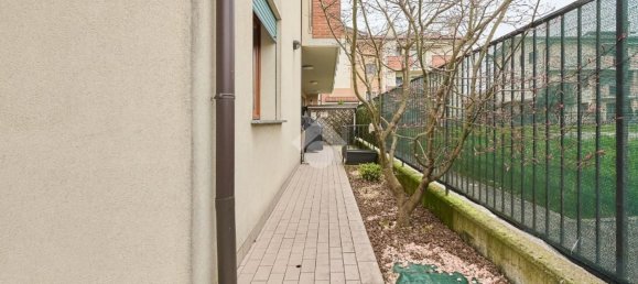 3 rooms Apartment in Zelo Buon Persico, Italy No. 54703 17