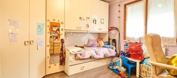 3 rooms Apartment in Zelo Buon Persico, Italy No. 54703 20