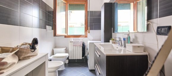 3 rooms Apartment in Zelo Buon Persico, Italy No. 54703 24