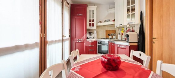3 rooms Apartment in Zelo Buon Persico, Italy No. 54703 13