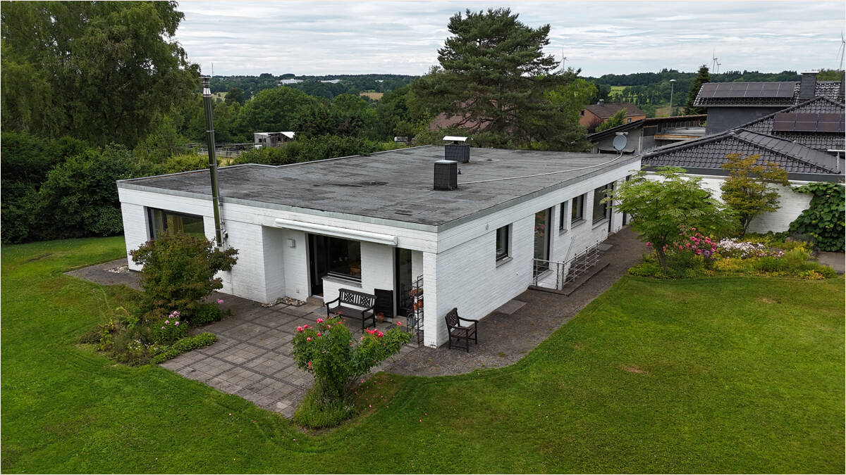 4 bedrooms Bungalow in Aachen, Germany No. 358427