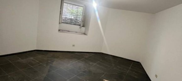 2 bedrooms Apartment in Naples, Italy No. 291742 5