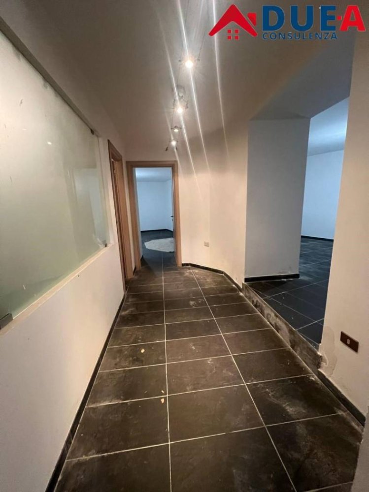 2 bedrooms Apartment in Naples, Italy No. 291742