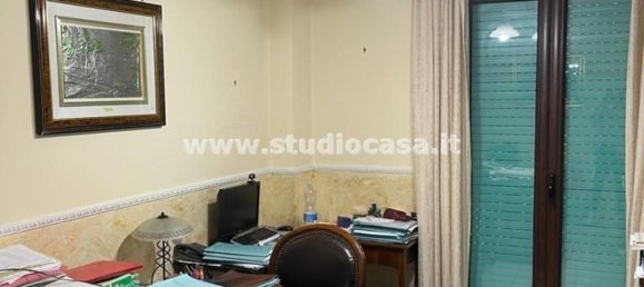 4 rooms Apartment in Crotone, Italy No. 197558 9