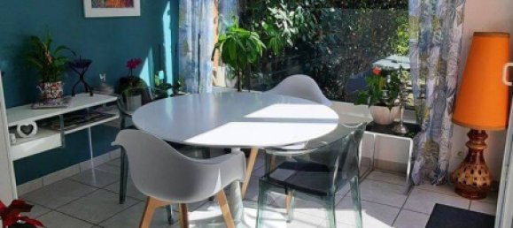 Apartamento de 4 habitaciónes en Saint-Raphael, France No. 329035 10