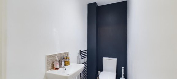 2 غرف نوم عقار تجاري في Bordon, United Kingdom رقم 13825 6