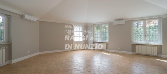 2-salle Appartement à Grottaferrata, Italy No. 2062 18