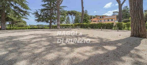 2-salle Appartement à Grottaferrata, Italy No. 2062 9