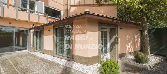 2-salle Appartement à Grottaferrata, Italy No. 2062 17