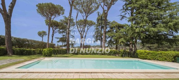 2-salle Appartement à Grottaferrata, Italy No. 2062 7