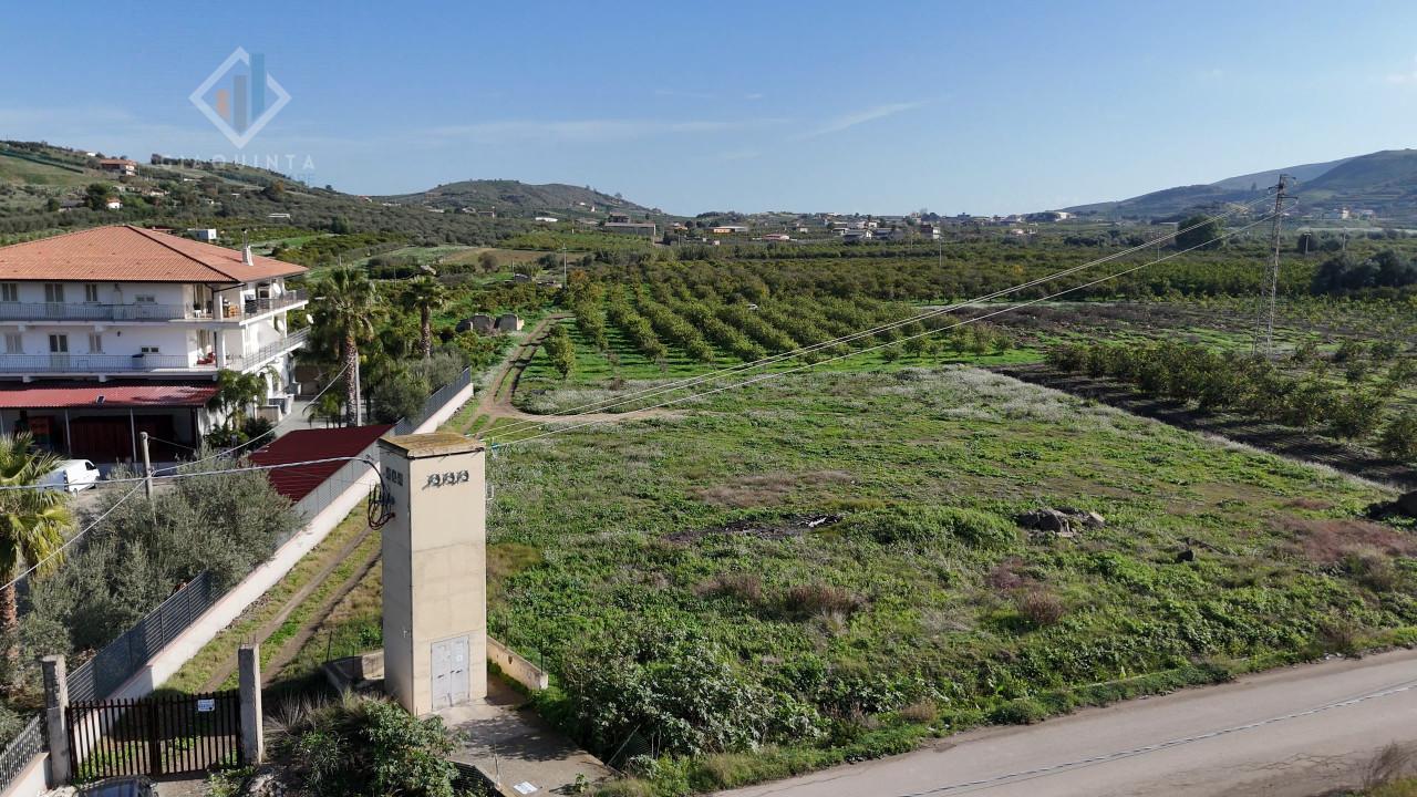 Grundstück in Palagonia, Italy 4000m², Nr. 232418