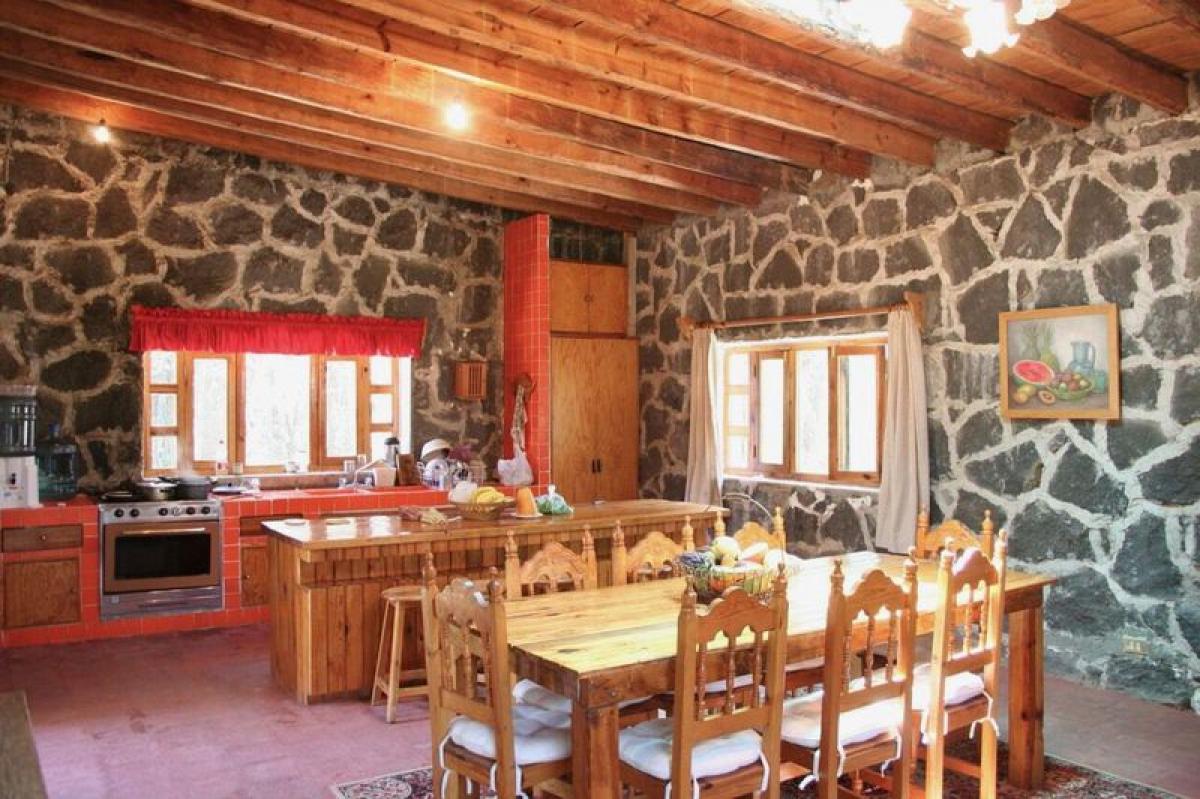  Land in Ixtapaluca, Mexico No. 202781