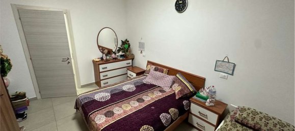 Apartamento de 3 habitaciónes en Meda, Italy No. 112962 12