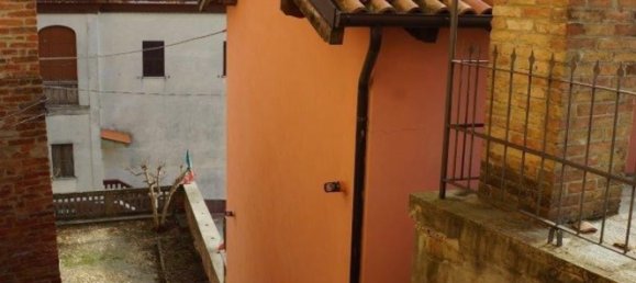 7 rooms House in Castelnuovo Calcea, Italy No. 81632 4