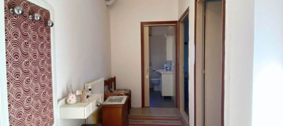 8 rooms House in San Michele al Tagliamento, Italy No. 220507 9
