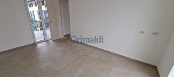 3-salle Appartement à Albairate, Italy No. 110250 9
