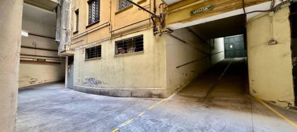Garage in Naples, Italy 17m², Nr. 40436 12