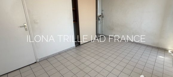 Квартира с 2 спальнями в Ла Сен-сюр-Мер, Франция № 286819 4