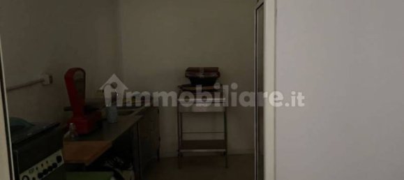 3 rooms Commercial property in Terni, Italy No. 173825 10
