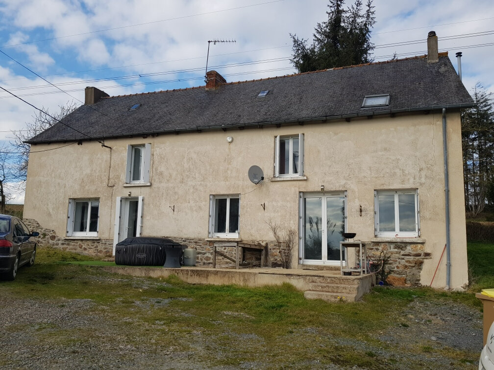 2 chambres Maison à Éréac, France No. 201511