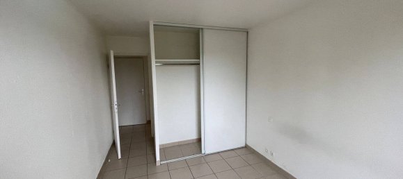 2 bedrooms Apartment in Mantes-la-Jolie, France No. 326975 7