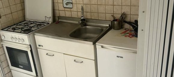 2 rooms Apartment in Rome, Italy No. 223466 7