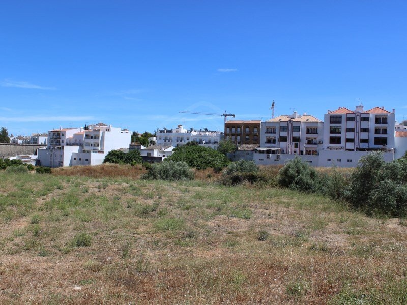  Land in Tavira, Portugal No. 71477