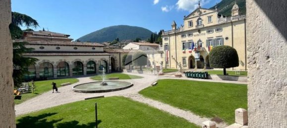 Пентхаус с 2 спальнями в Каприно Веронезе, Италия № 309933 8