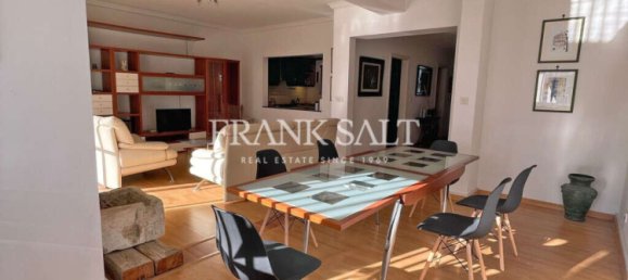 Apartamento T2 em Saint Julian's, Malta N.º 6638 2