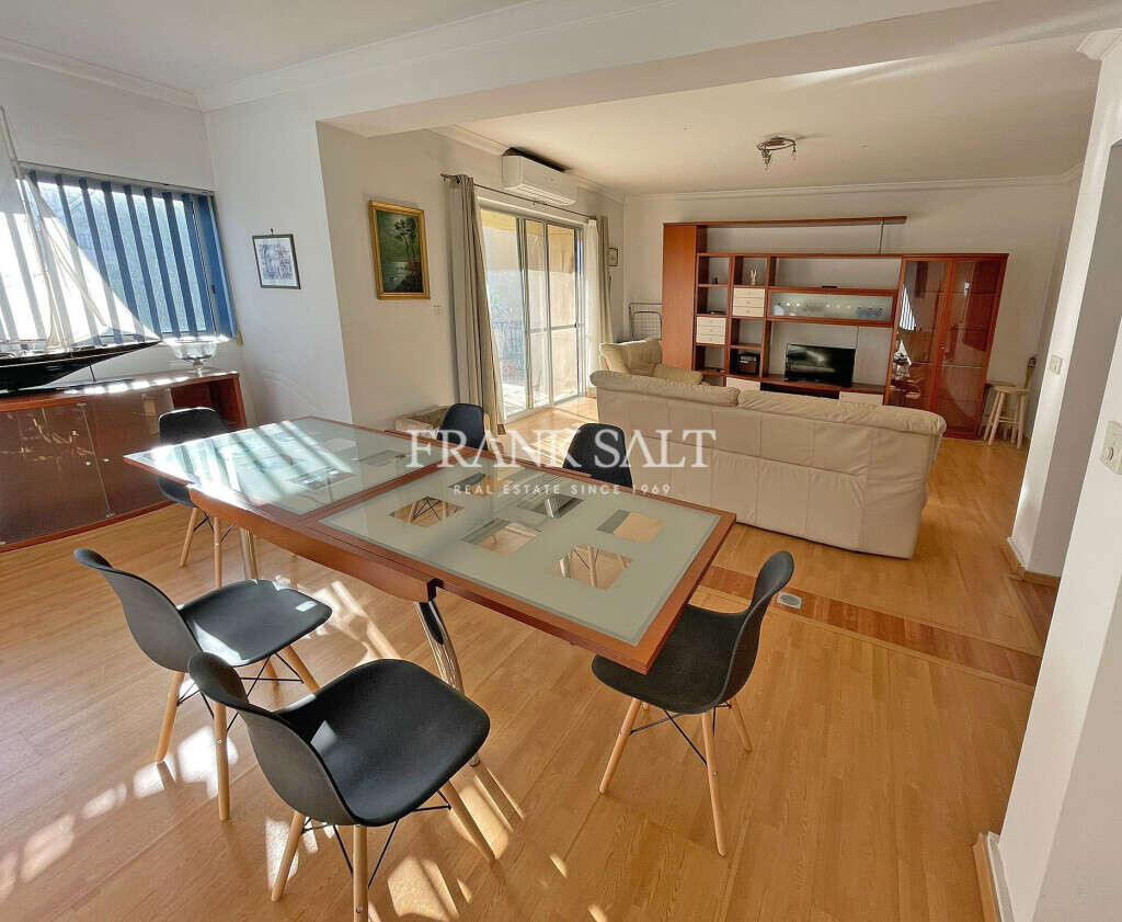 Apartamento T2 em Saint Julian's, Malta N.º 6638
