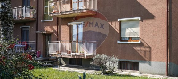3 bedrooms Apartment in Bonate Sotto, Italy No. 57772 2
