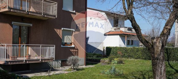 3 bedrooms Apartment in Bonate Sotto, Italy No. 57772 33