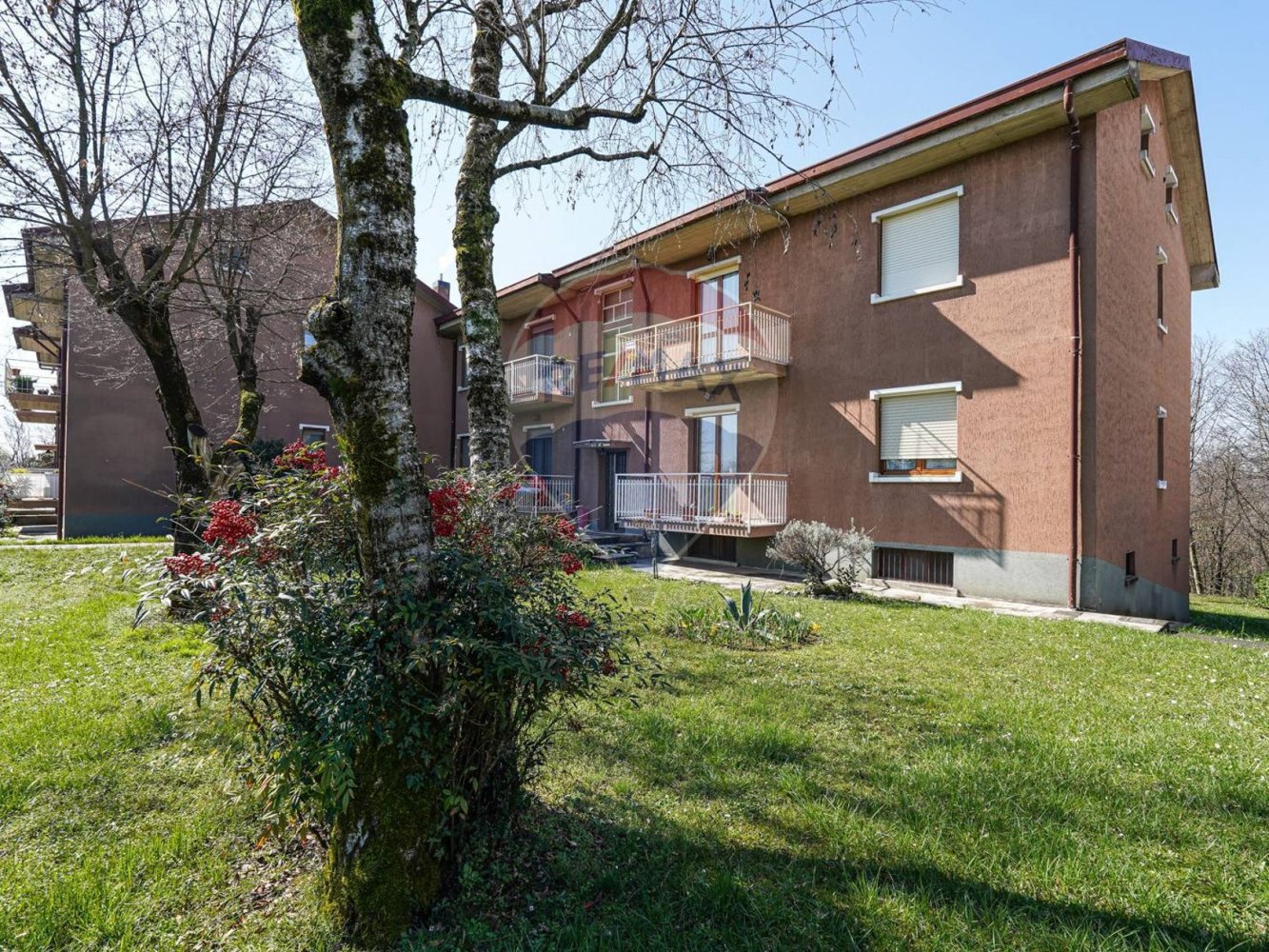 3 bedrooms Apartment in Bonate Sotto, Italy No. 57772