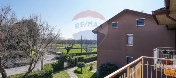 3 bedrooms Apartment in Bonate Sotto, Italy No. 57772 8