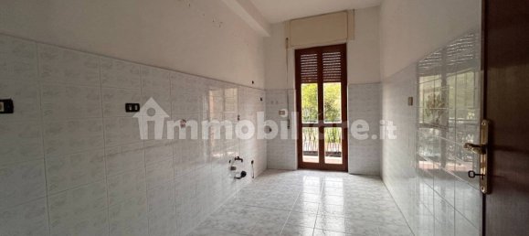 2 bedrooms Apartment in Rome, Italy No. 88055 8