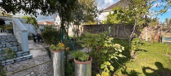 2 bedrooms House in Fleury-les-Aubrais, France No. 159082 9