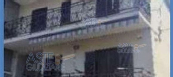 Apartamento de 5 habitaciónes en Naples, Italy No. 9535 2