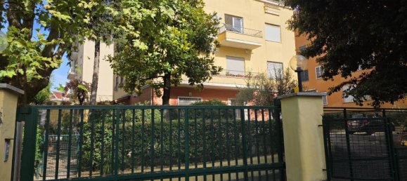 3 Schlafzimmer Wohnung in Rome, Italy, Nr. 330802 23