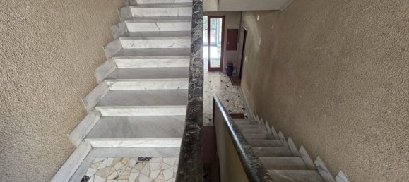 3 Schlafzimmer Wohnung in Rome, Italy, Nr. 330802 11