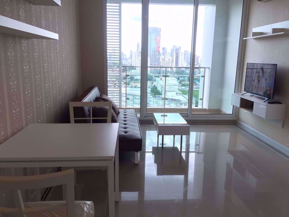 Apartamento com 1 quarto em condomínio em Huai Khwang, Thailand N.º 10361